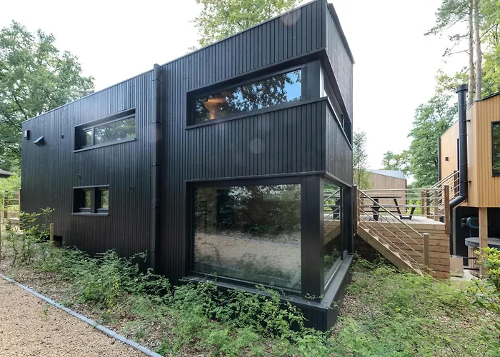 Me Voila 10 בית נופש Biron